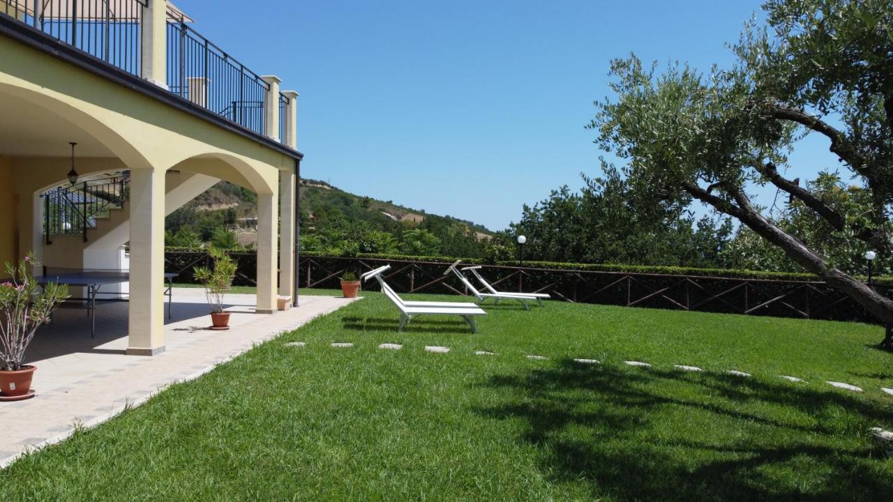 Agriturismo Montemaggio Lapedona Exteriör bild