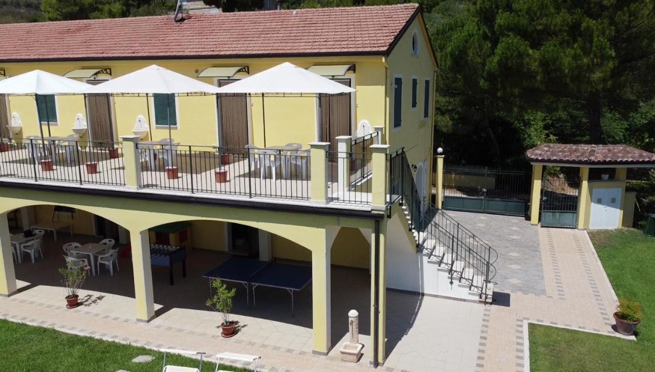 Agriturismo Montemaggio Lapedona Exteriör bild